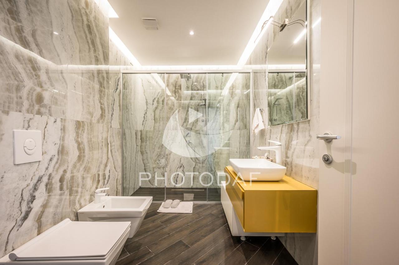 Hotel Delta Durrës Buitenkant foto