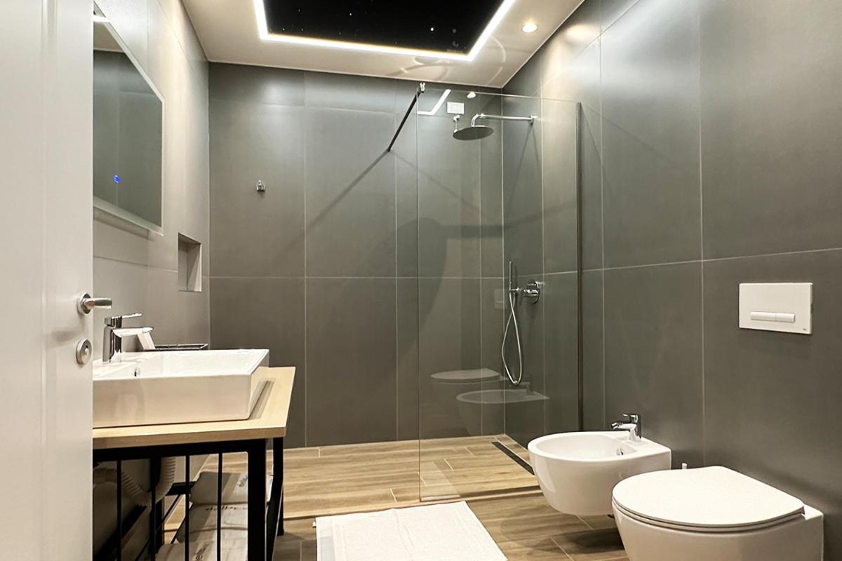 Hotel Delta Durrës Buitenkant foto