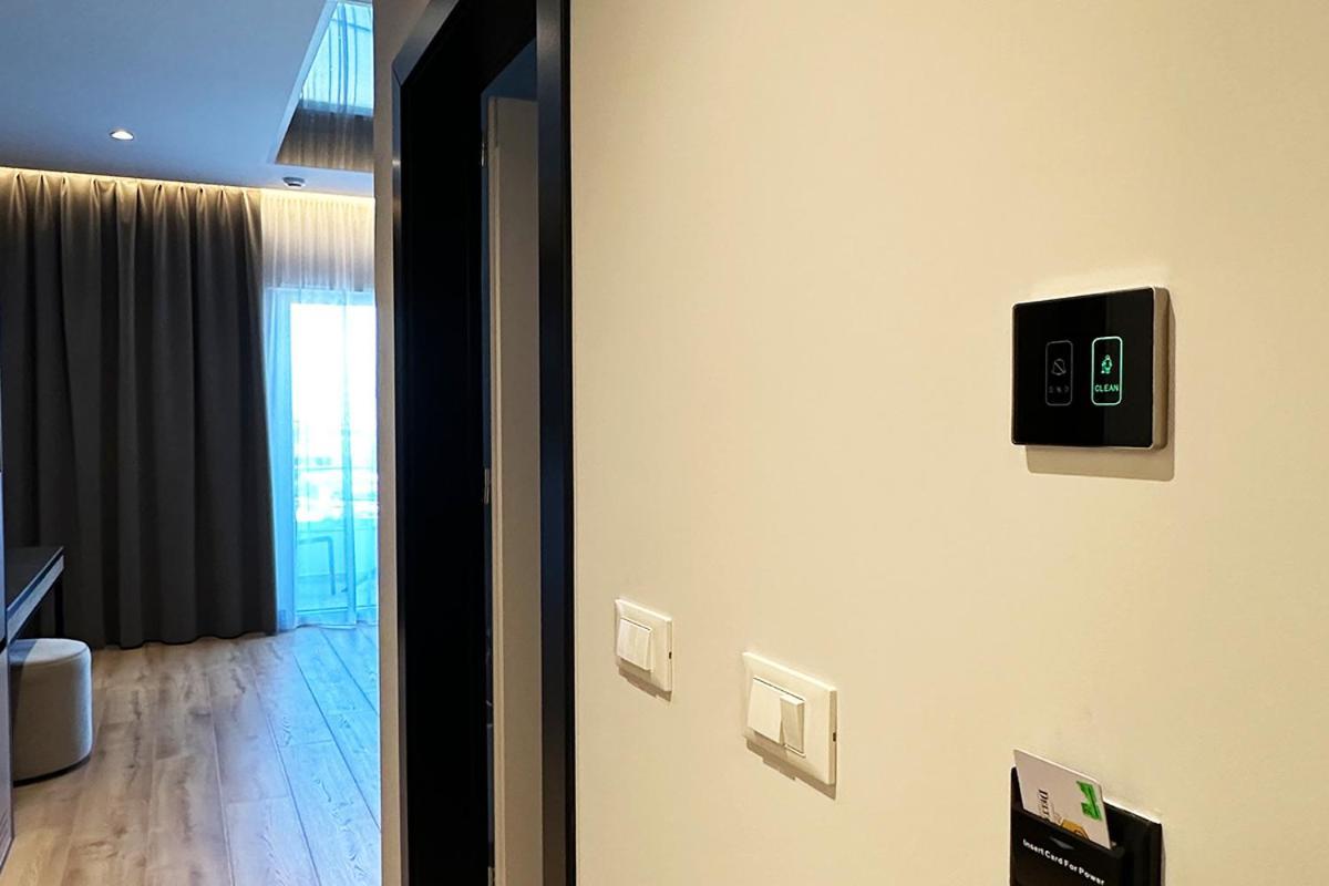 Hotel Delta Durrës Buitenkant foto